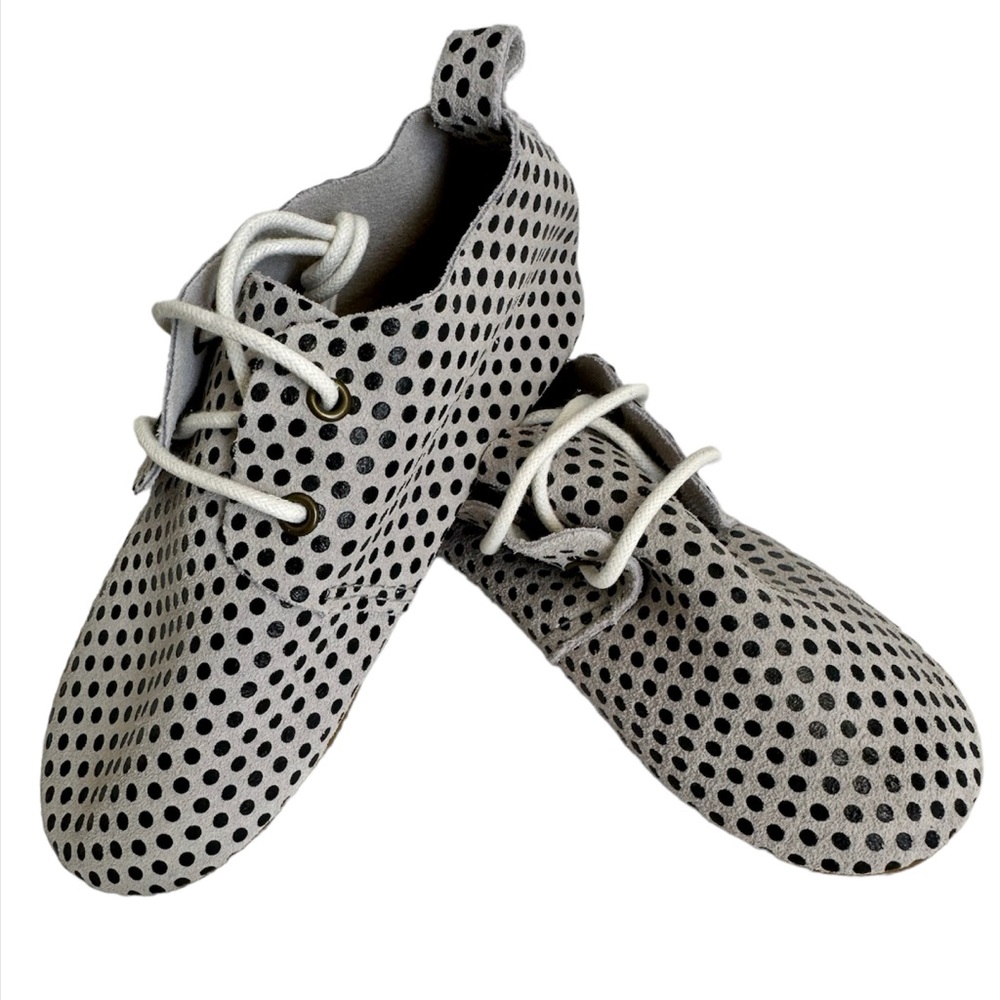 NWT Piper Finn Low Top Oxfords Toddler Shoes Size 9